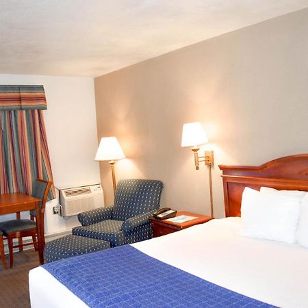 Attleboro Motor Inn Exteriér fotografie