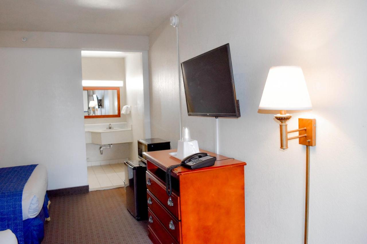 Attleboro Motor Inn Exteriér fotografie